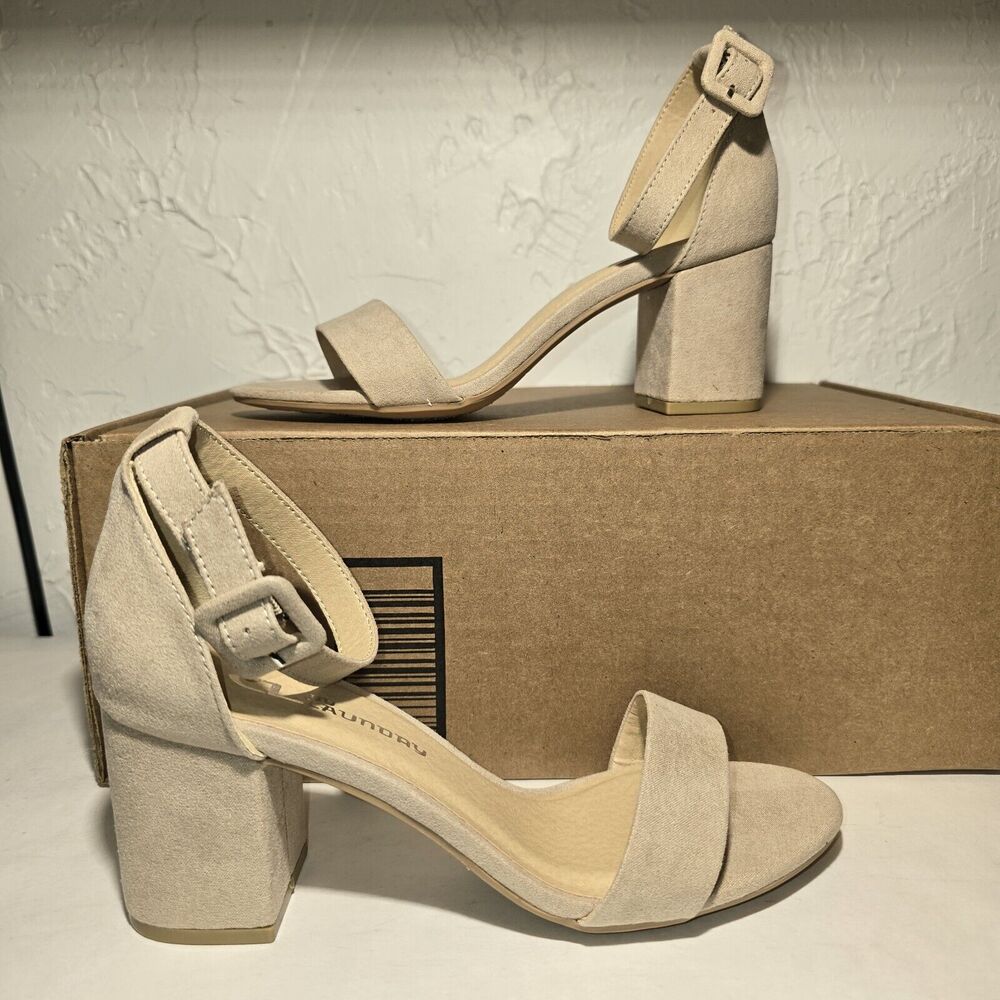 Chinese Laundry Ankle Strap Heels Size 6W